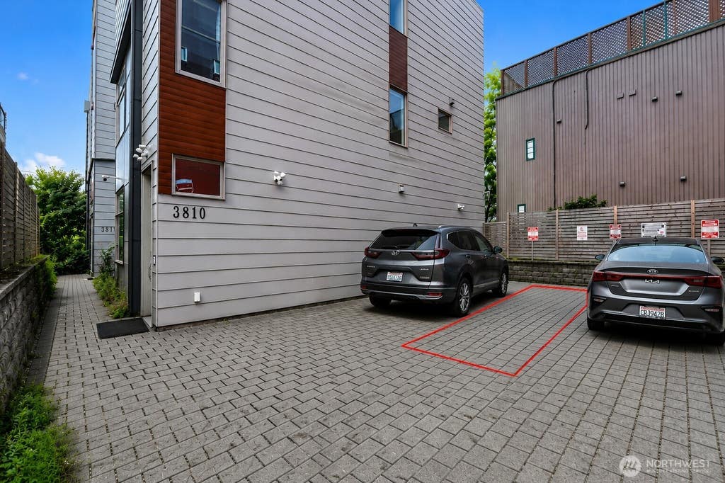 Photo of 3812 Whitman Avenue N, Seattle, WA 98103 (MLS # 2537827)