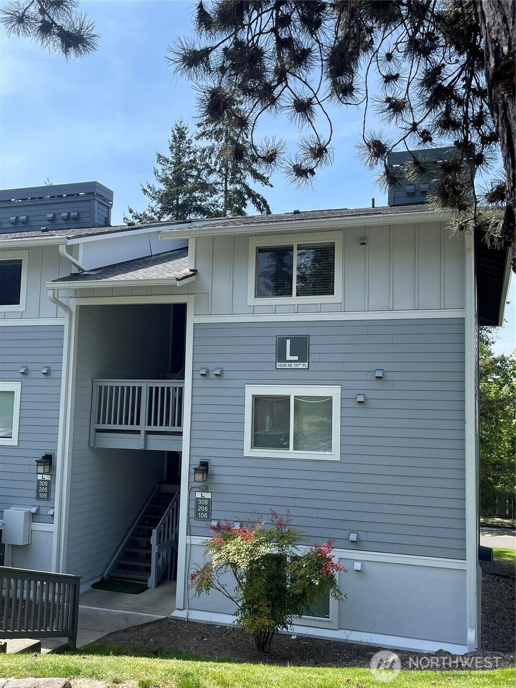 Photo of 14206 NE 181st Place #L206, Woodinville, WA 98072 (MLS # 2369100)