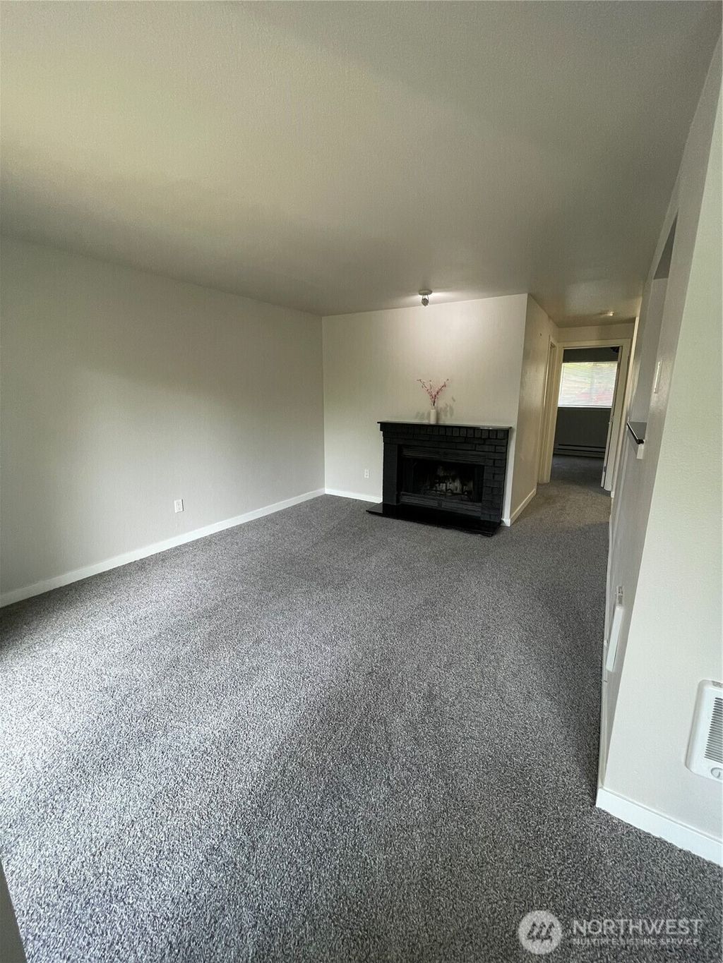 Photo of 14206 NE 181st Place #L206, Woodinville, WA 98072 (MLS # 2369100)