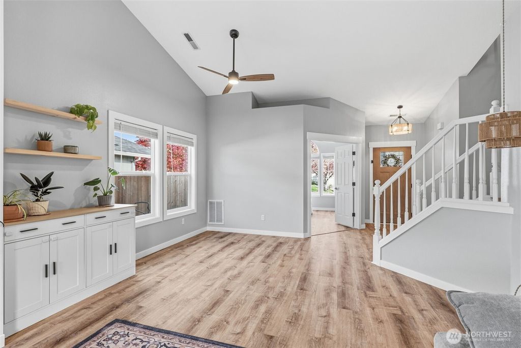 Photo of 1603 NW 13th Street, Battle Ground, WA 98604 (MLS # 2508476)