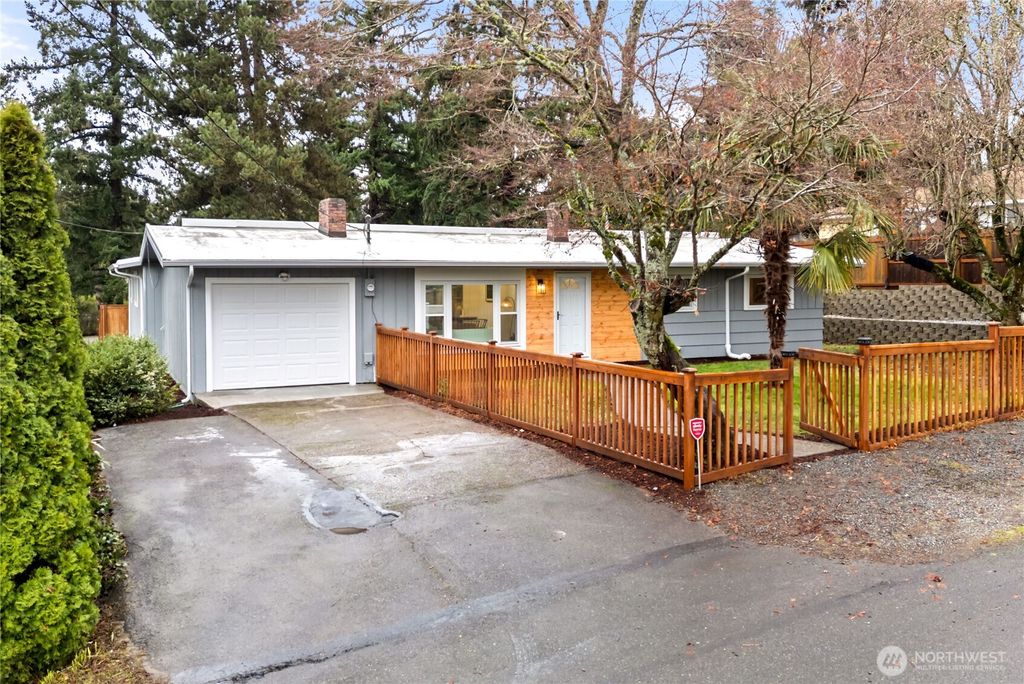 Photo of 20237 13th Avenue S, SeaTac, WA 98198 (MLS # 2459836)