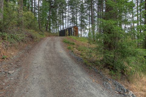 A home in Orcas Island