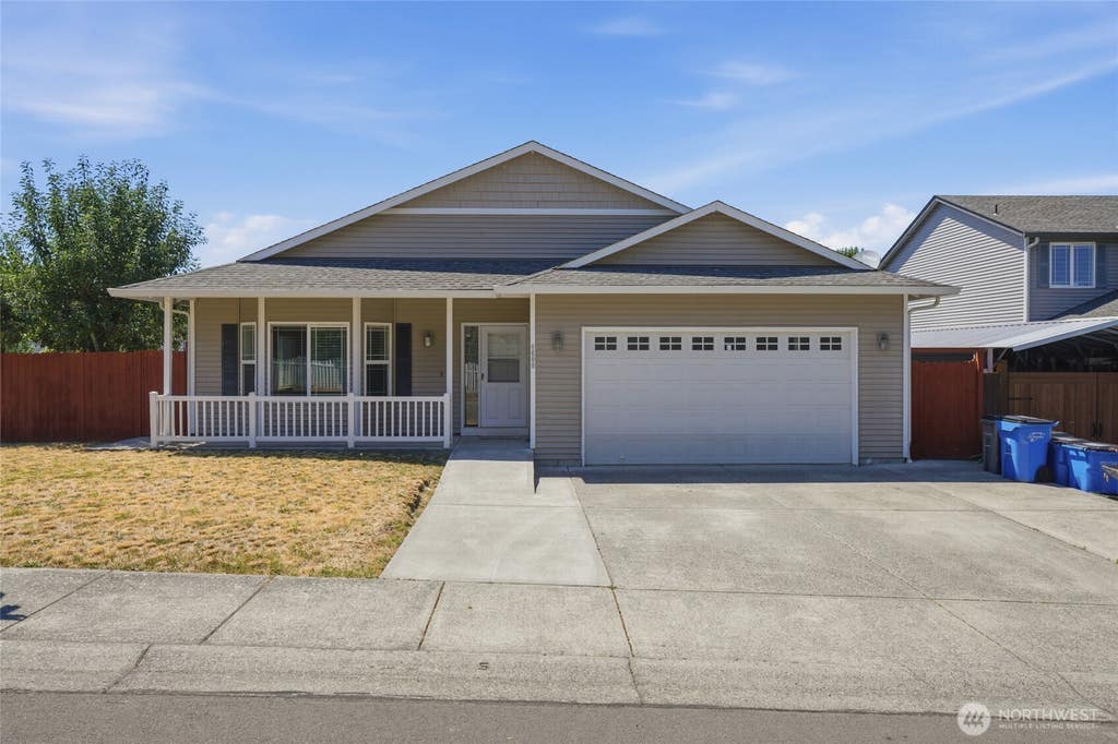 Photo of 8600 NE 90th Place, Vancouver, WA 98662 (MLS # 2558009)