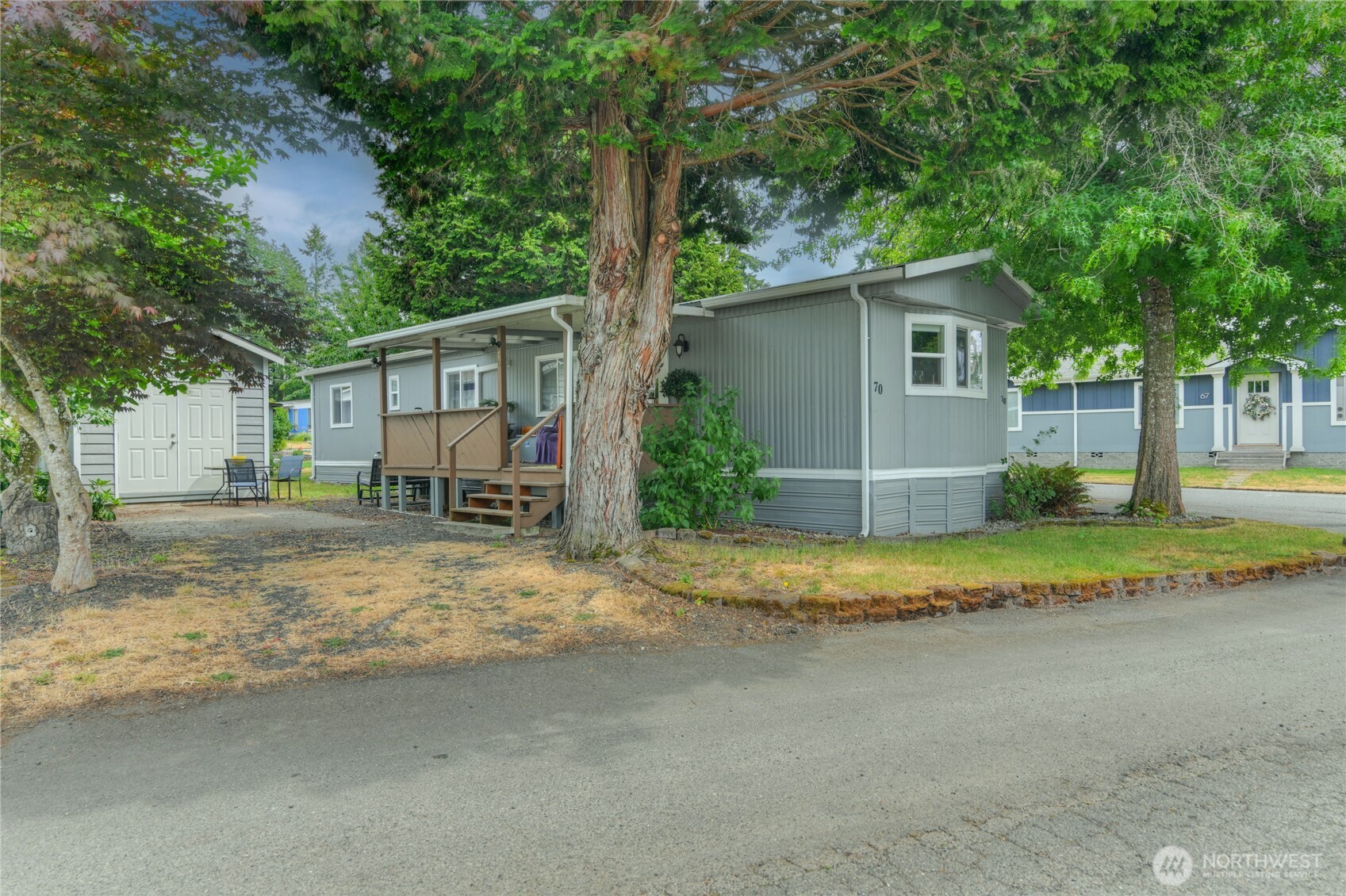 4045 49th Avenue SW 70