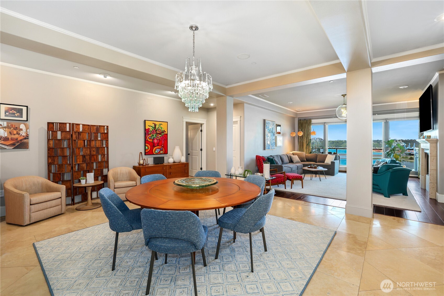207 Broadway 500