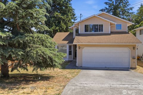 Photo of 2513 58th Avenue NE, Tacoma, WA 98422 (MLS # 2546715)
