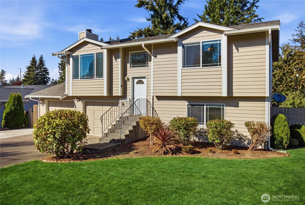 Photo of 10313 97th Street ST SW, Tacoma, WA 98498 (MLS # 2591952)