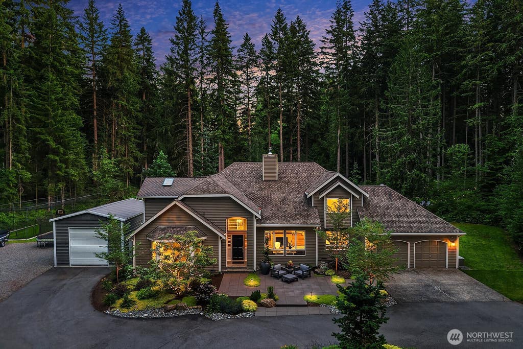 Photo of 8804 221st Avenue NE, Redmond, WA 98053 (MLS # 2544515)