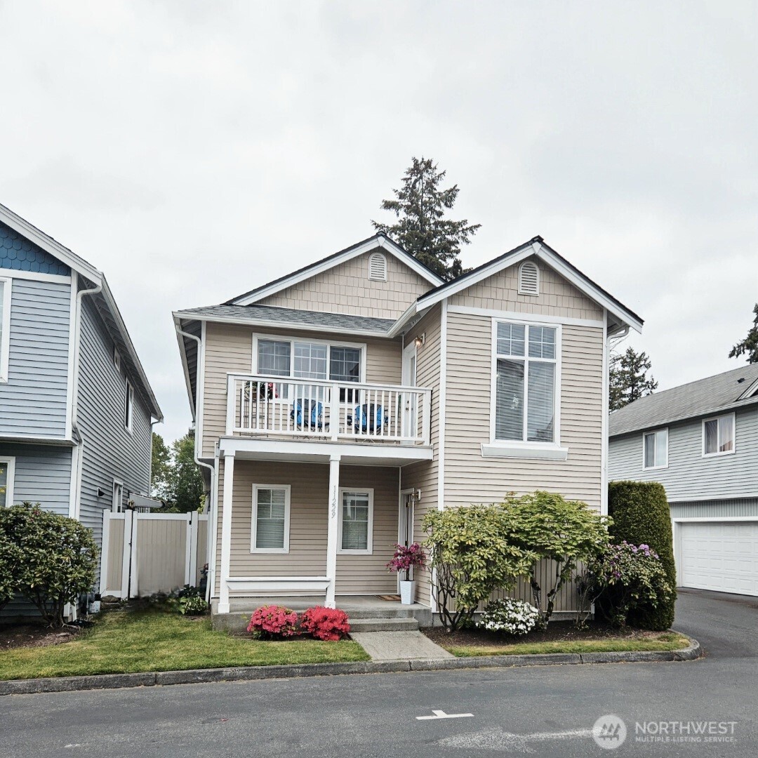 11229 3rd Avenue Ct E