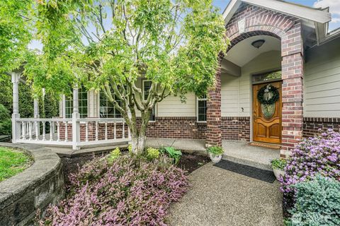 Photo of 1411 Crestview Drive, Camano Island, WA 98282 (MLS # 2513169)