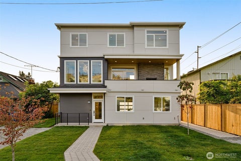 Photo of 9251 Palatine Avenue N, Seattle, WA 98103 (MLS # 2581304)