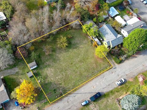 Photo of 1525 Grant, Port Townsend, WA 98368 (MLS # 2448017)