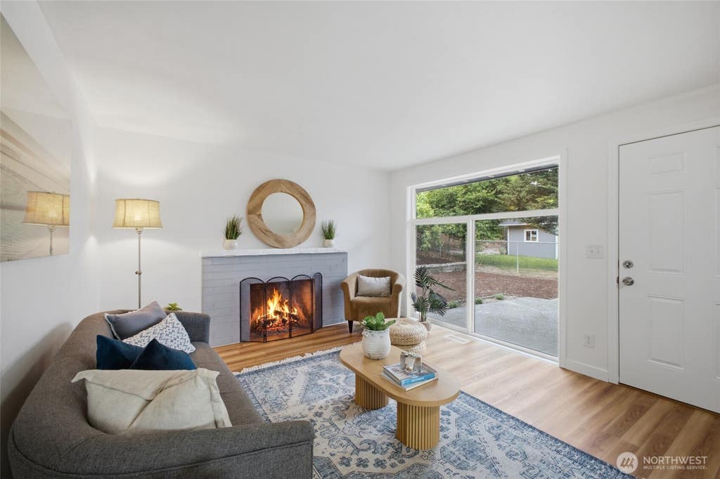 Photo of 5922 23rd Avenue S, Seattle, WA 98108 (MLS # 2563641)
