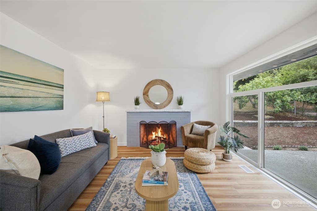 Photo of 5922 23rd Avenue S, Seattle, WA 98108 (MLS # 2563641)