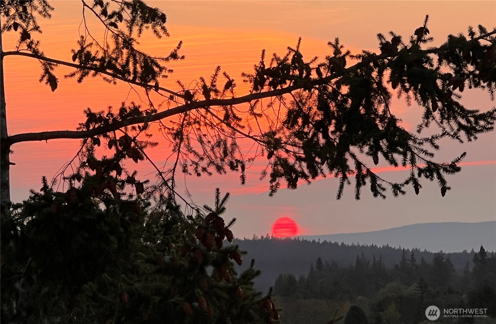 Anacortes, Washington, 98221, United States, 3 Bedrooms Bedrooms, ,3 BathroomsBathrooms,Residential,Active,2013654