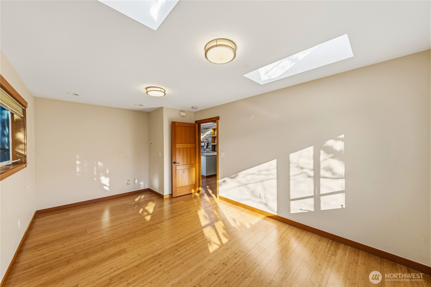 Anacortes, Washington, 98221, United States, 3 Bedrooms Bedrooms, ,3 BathroomsBathrooms,Residential,Active,2013654