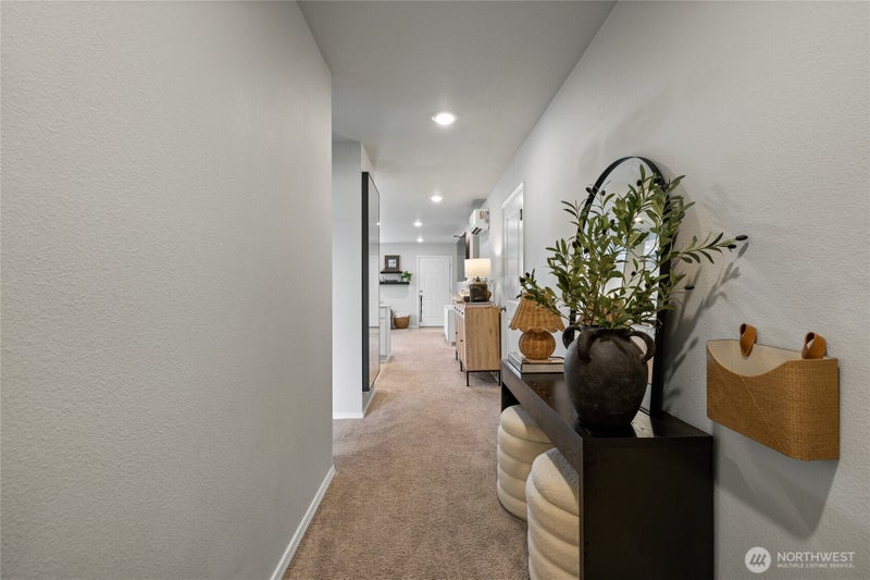 13485 195th Street E