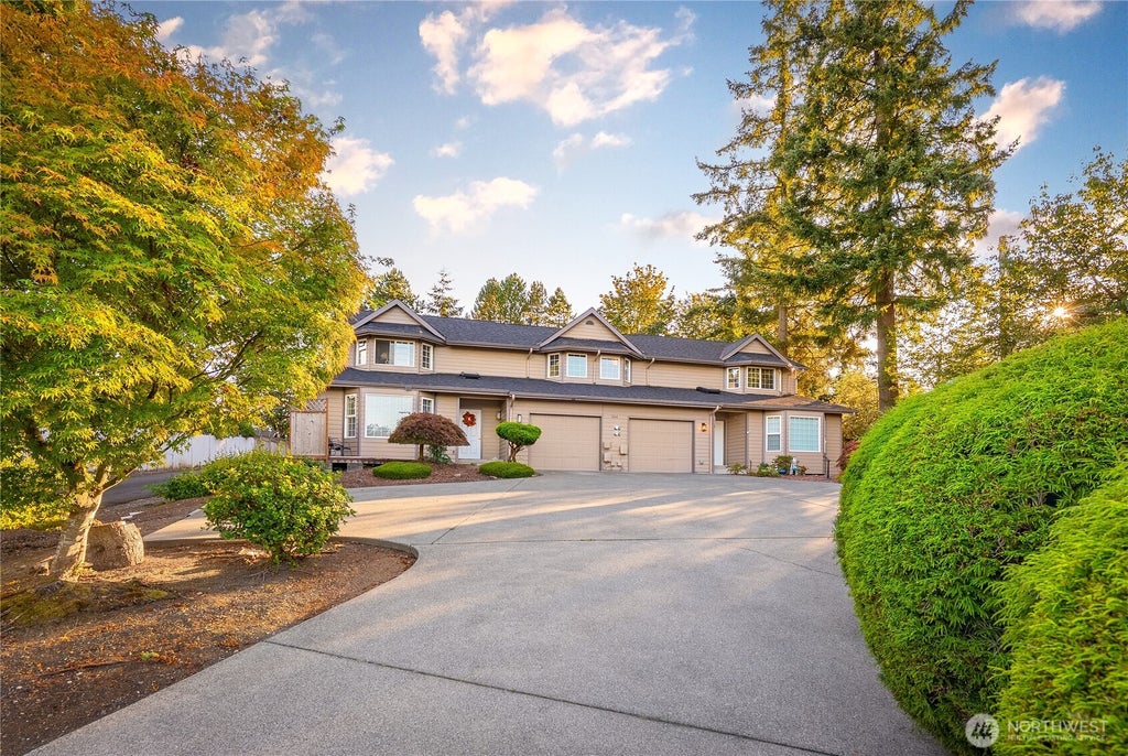 Photo of 3614 SHELBY ROAD RD, Lynnwood, WA 98087 (MLS # 2586883)