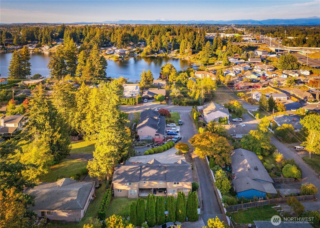 Photo of 3614 SHELBY ROAD RD, Lynnwood, WA 98087 (MLS # 2586883)