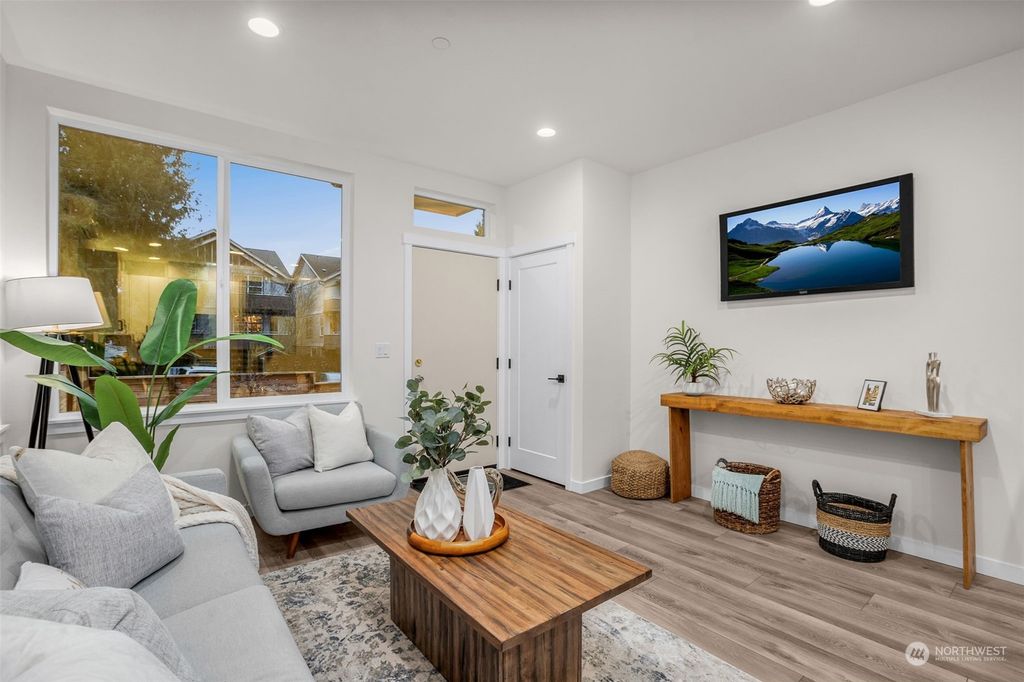 Photo of 10306 C Midvale Avenue N, Seattle, WA 98133 (MLS # 2251221)