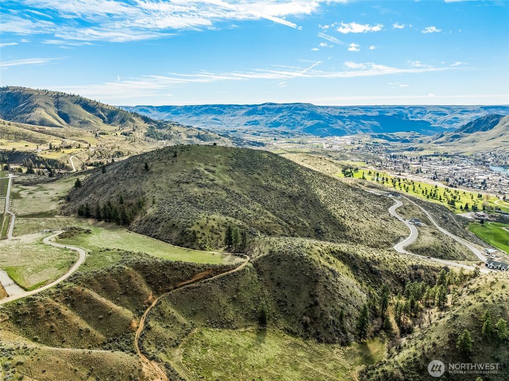 Photo of 0 Skyfall Lane #D, Chelan, WA 98816 (MLS # 2493758)
