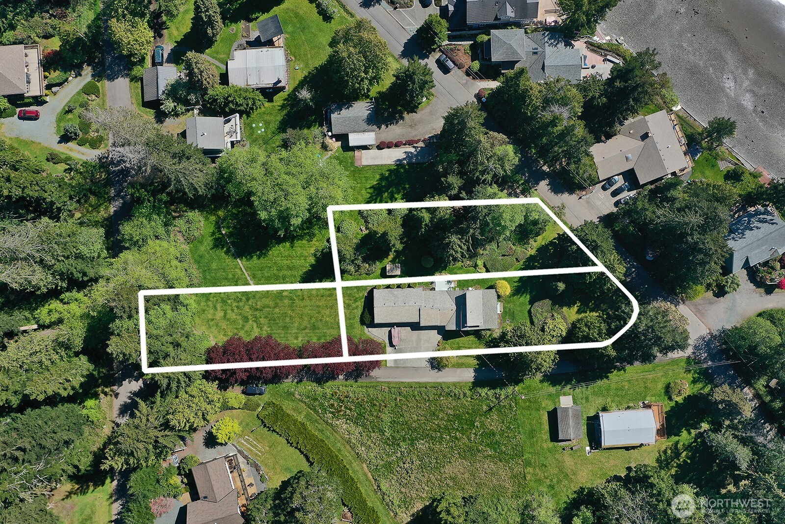 1868 Foliage Street