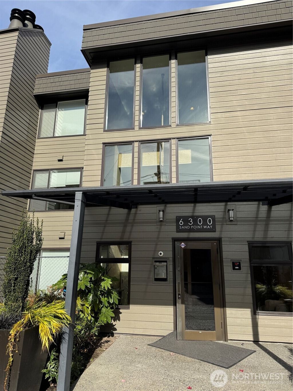 Photo of 6300 Sand Point Way #313, Seattle, WA 98115 (MLS # 2447338)