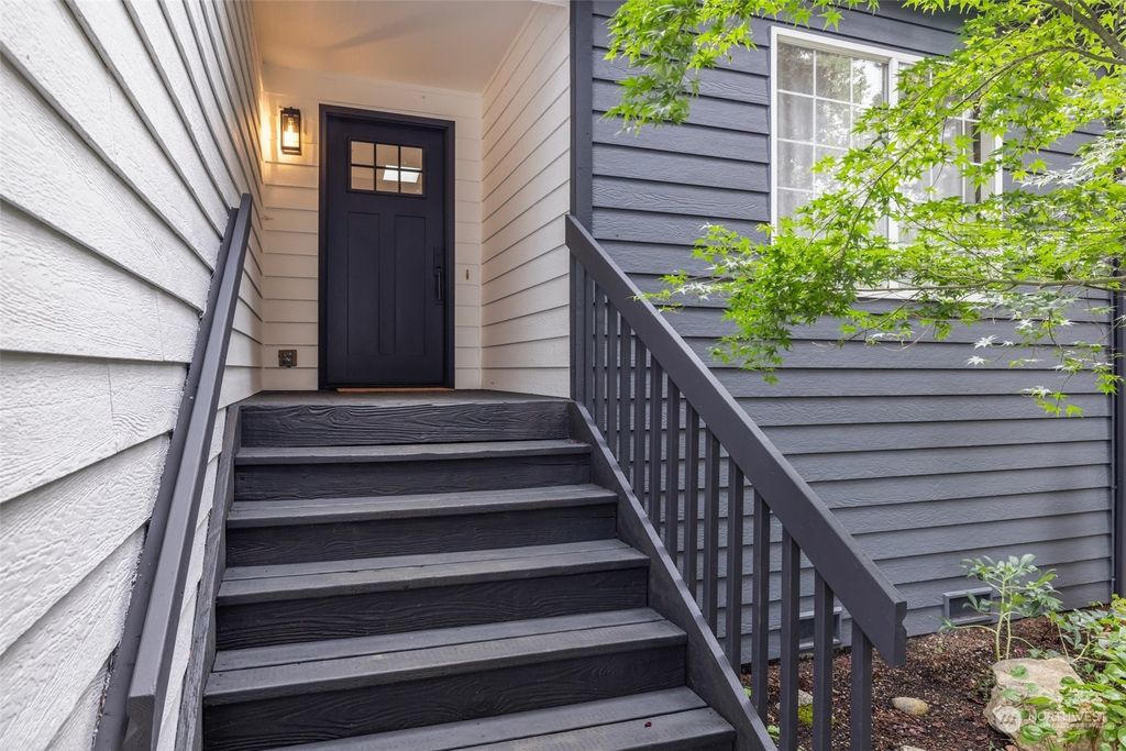 Photo of 11619 SE 269th Street, Kent, WA 98030 (MLS # 2281316)