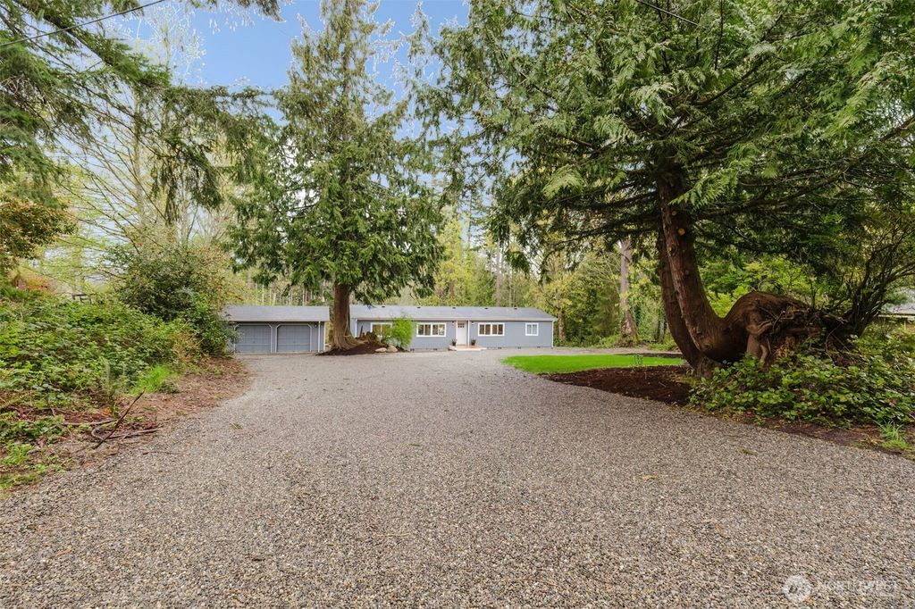 Photo of 21579 Howard Avenue NE, Kingston, WA 98346 (MLS # 2506441)
