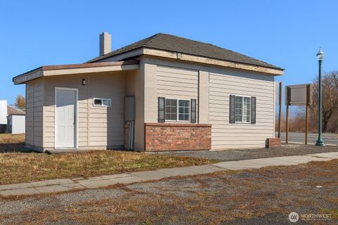 127 W Locust St Waterville WA 98858