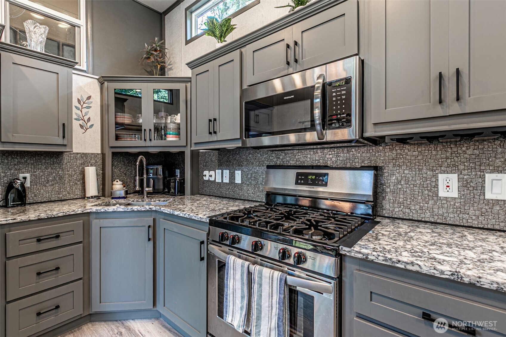 1546 Reservation Road SE 75