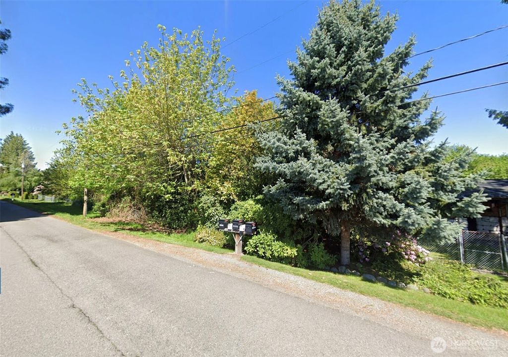 Photo of 11650 188 th Street Ct, Renton, WA 98058 (MLS # 2513035)