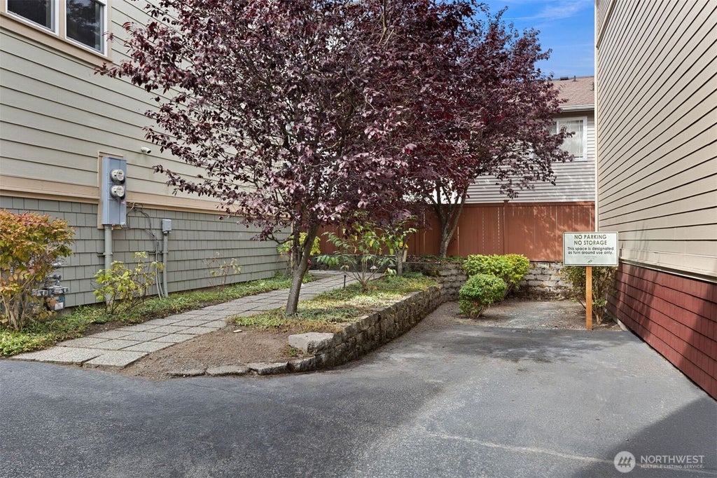 Photo of 810 N 145th Lane, Shoreline, WA 98133 (MLS # 2587610)