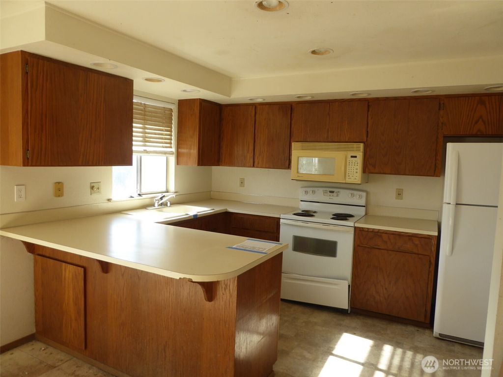 Photo of 11931 51st Avenue NE, Marysville, WA 98271 (MLS # 2407204)