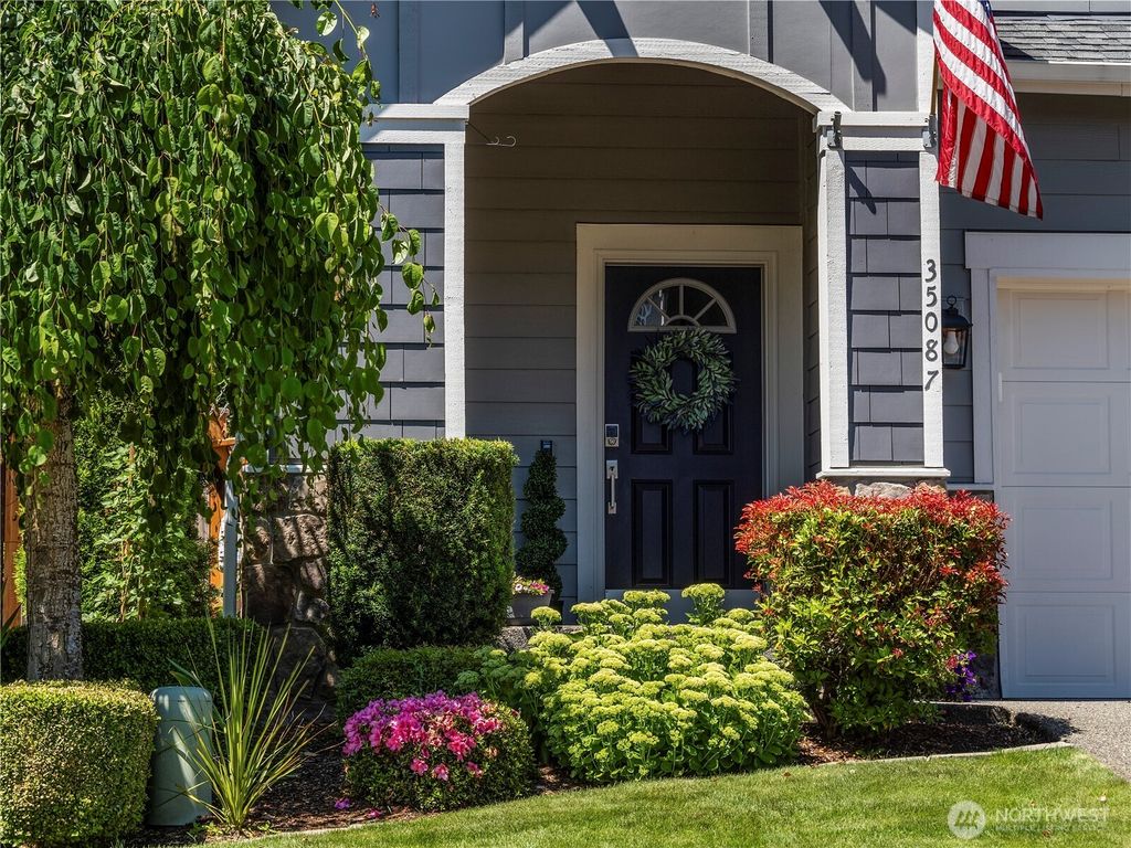 Photo of 35087 41st Place S, Auburn, WA 98001 (MLS # 2403354)