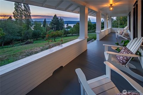 Photo of 16832 McIntyre Road SW, Vashon, WA 98070 (MLS # 2436510)
