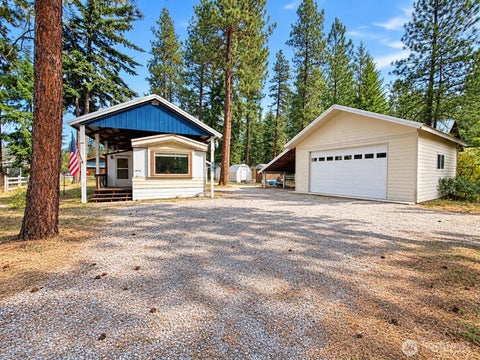 Photo of 18762 Fir Loop, Leavenworth, WA 98826 (MLS # 2592802)