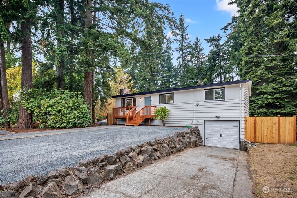 Photo of 740 NE 198th Street, Shoreline, WA 98155 (MLS # 2018992)