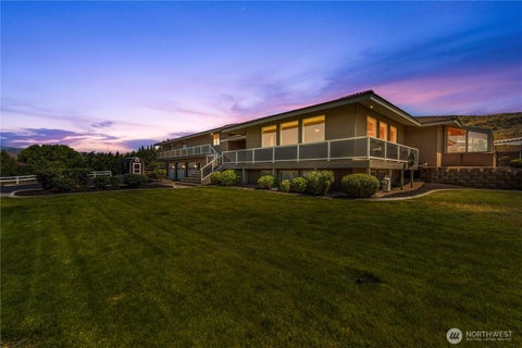Photo of 3131 35th Street NE, East Wenatchee, WA 98802 (MLS # 2574357)