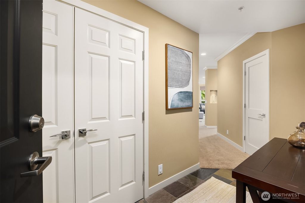 Photo of 615 6th Street #201, Kirkland, WA 98033 (MLS # 2427951)