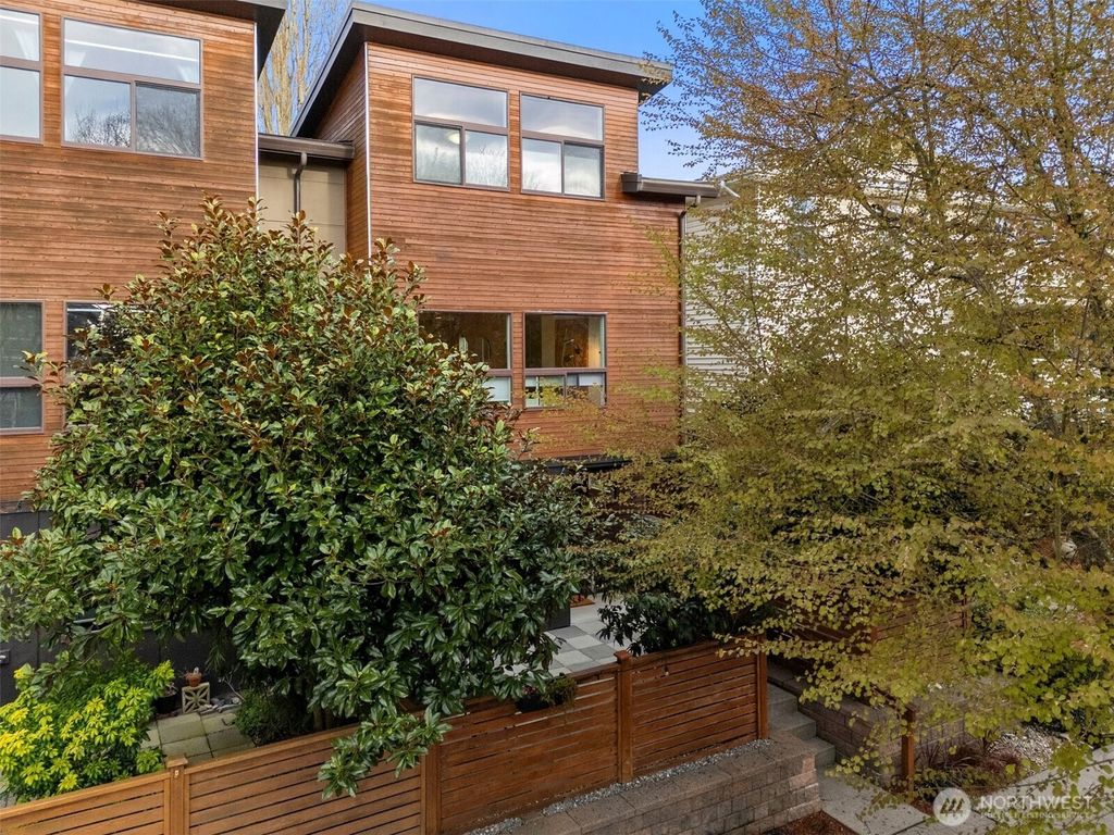 Photo of 6536 42nd Avenue SW #B, Seattle, WA 98136 (MLS # 2487054)