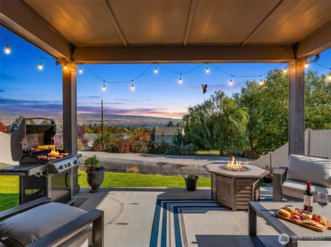 Photo of 143 Sienna Road, Wenatchee, WA 98801 (MLS # 2486313)