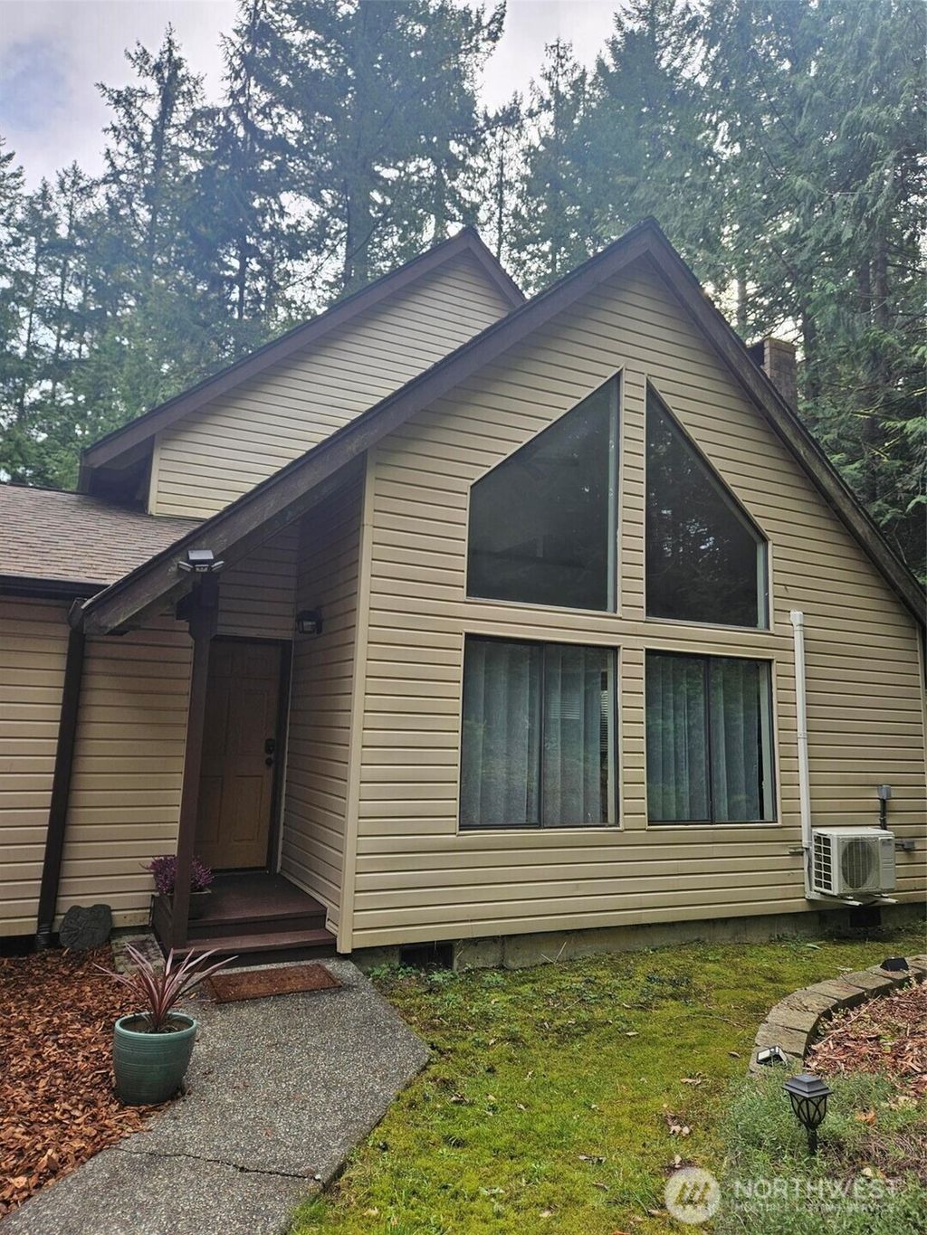 Photo of 2277 BIG TIMBER Place SE, Port Orchard, WA 98367 (MLS # 2498308)