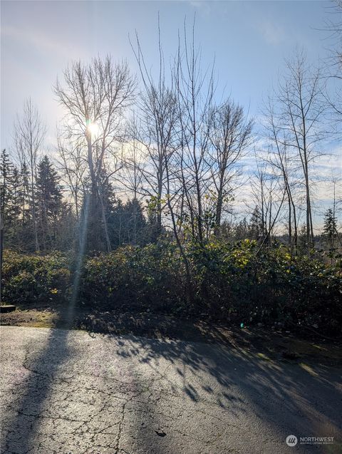 Photo of 20 xxx 140th Pl. SE, Kent, WA 98042 (MLS # 2316895)