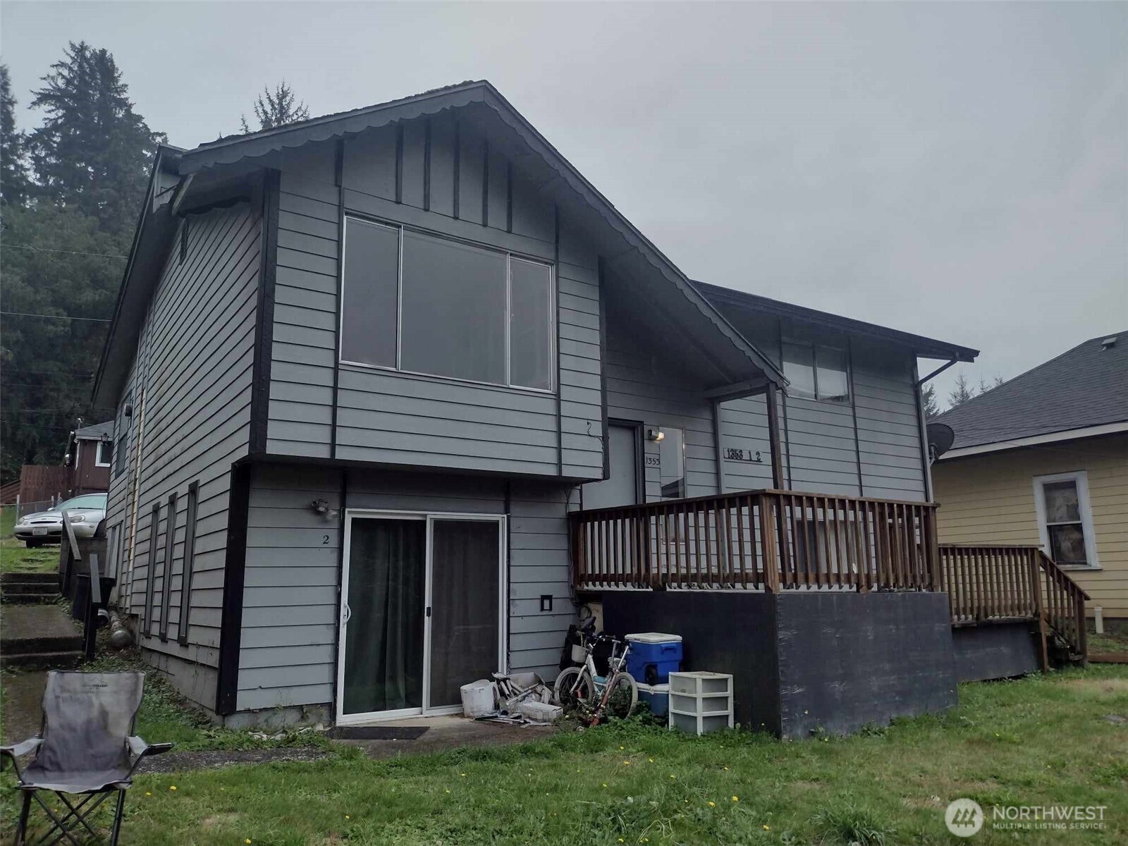 1353 Larch Street
