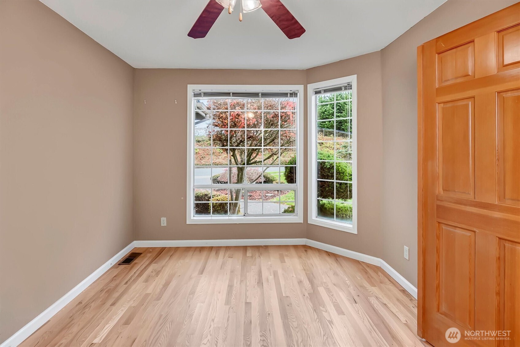 5318 Galleon Drive NE