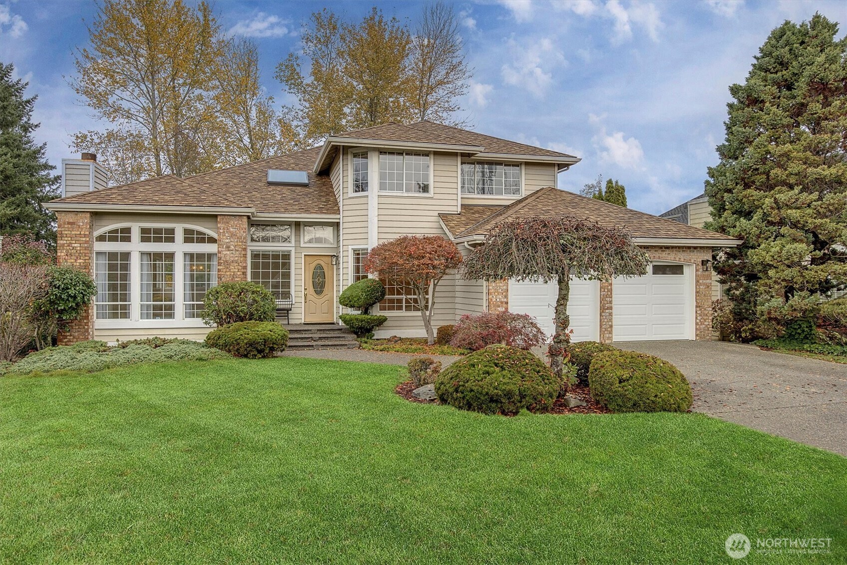 5318 Galleon Drive NE