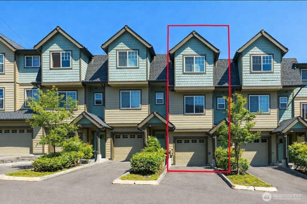 Photo of 19102 20th Drive SE #I-104, Bothell, WA 98012 (MLS # 2506000)