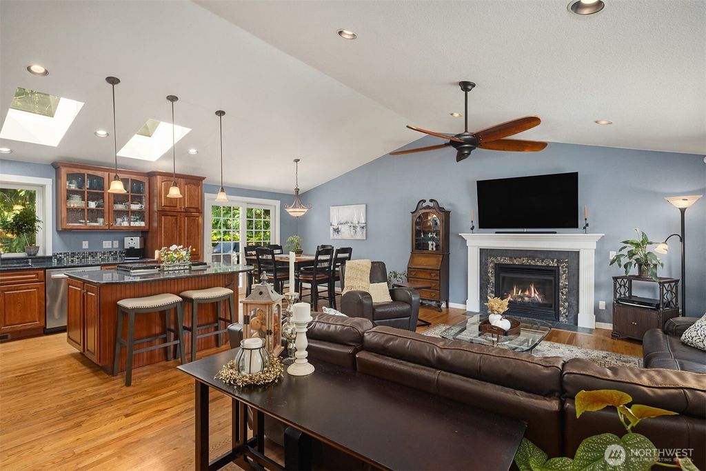 Photo of 22848 NE 26th Street, Sammamish, WA 98074 (MLS # 2467247)