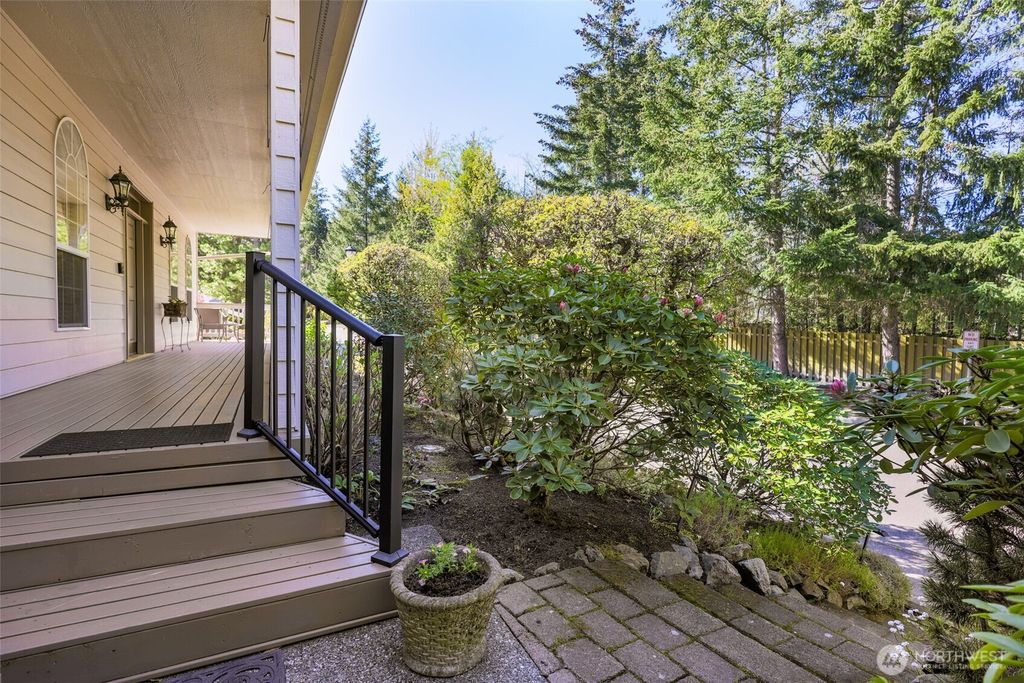 Photo of 4404 Landmark Drive, Mount Vernon, WA 98274 (MLS # 2510145)